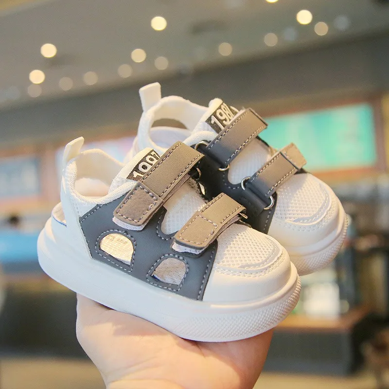 Summer children's sandals, toe caps, little children's shoes, boys' soft soled anti slip baby shoes, girls' frame shoes, Velcro
Summer children's sandals, toe caps, little children's shoes, boys' soft soled anti slip baby shoes, girls' frame shoes, Velcro