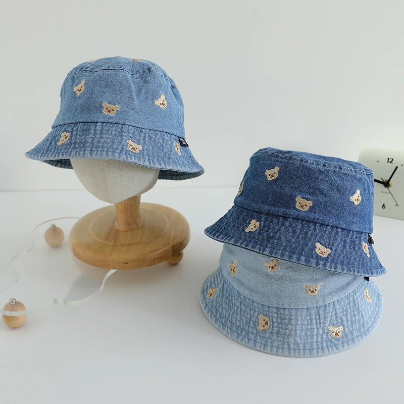 Spring Summer Baby Caps Lovely Bear Embroidery Pattern Kids Boys Girls Outdoor Sun Hats Soft Denim Children Fisherman Hat
Spring Summer Baby Caps Lovely Bear Embroidery Pattern Kids Boys Girls Outdoor Sun Hats Soft Denim Children Fisherman Hat