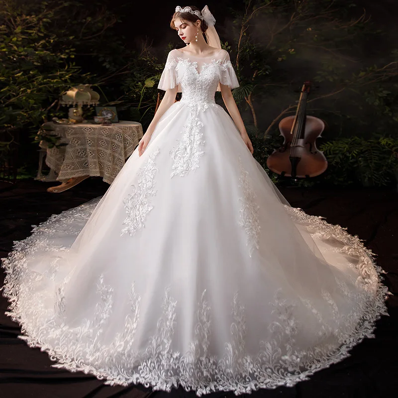 2024 New Elegant Wedding Dresses Short Sleeves V-neck Lace Embroidery Large Tail Summer Simple Bridal Gowns Vestido De Noiva
2024 New Elegant Wedding Dresses Short Sleeves V-neck Lace Embroidery Large Tail Summer Simple Bridal Gowns Vestido De Noiva