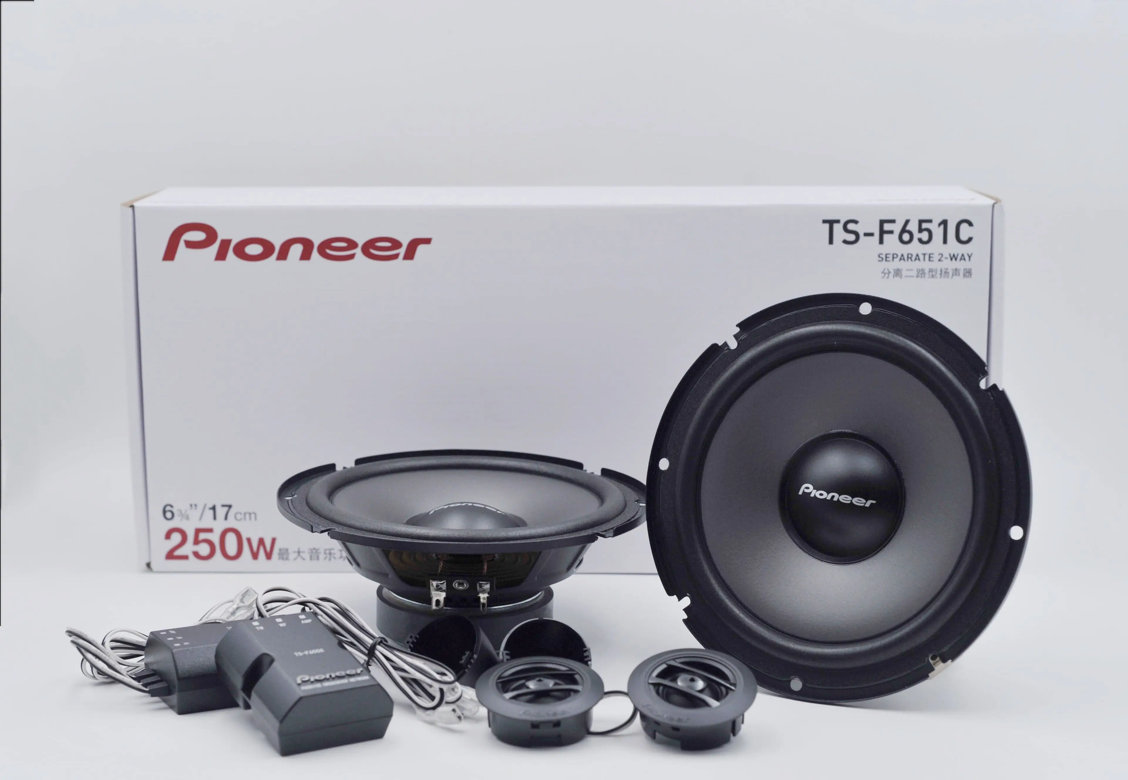 PIONEER Car audio two-way split speaker 250W tweeter speaker medium bass speaker hi-Fi DJ shock effect
PIONEER Car audio two-way split speaker 250W tweeter speaker medium bass speaker hi-Fi DJ shock effect
