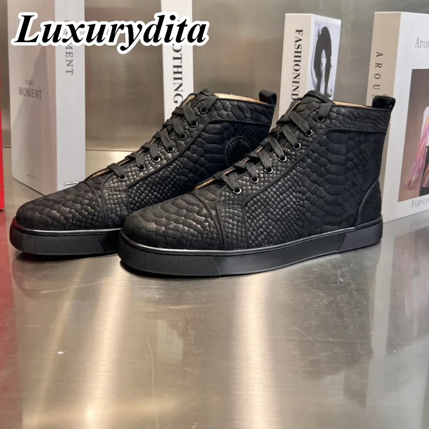 Top Quality Womens Trendy Casual Sneakers Luxury Mens Real Leather Tennis Shoes Designr Red Soled Tide Lovers Rivet Shoes HJ0619
Top Quality Womens Trendy Casual Sneakers Luxury Mens Real Leather Tennis Shoes Designr Red Soled Tide Lovers Rivet Shoes HJ0619