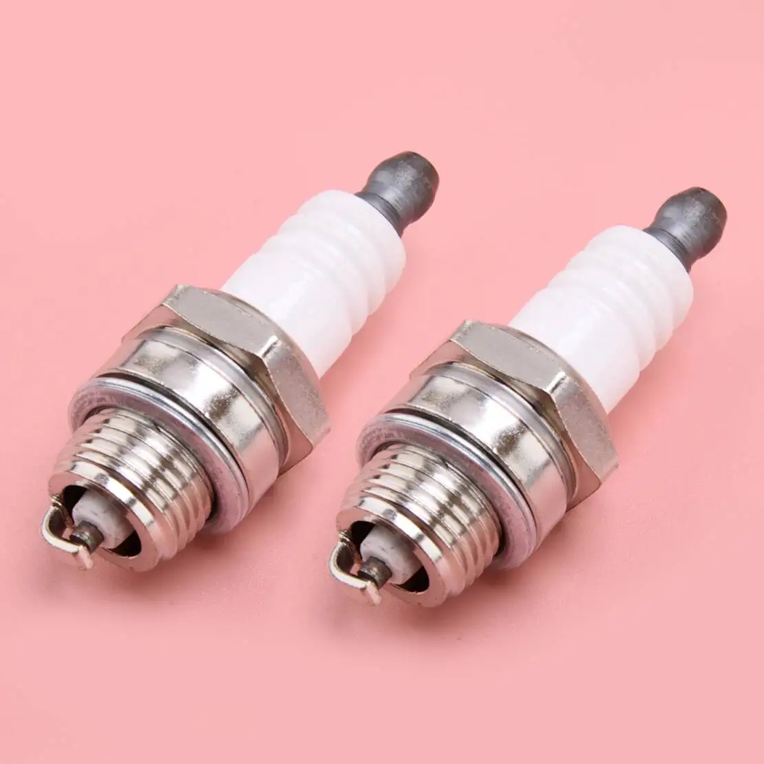 J19LM RJ19LM 796112 796112 С 802592 2 шт., газонокосилка, газонокосилка, детали свечи зажигания, 12 В, подходят для MTD Yard-Man Bolens Cub Cadet Toro
J19LM RJ19LM 796112 796112 С 802592 2 шт., газонокосилка, газонокосилка, детали свечи зажигания, 12 В, подходят для MTD Yard-Man Bolens Cub Cadet Toro