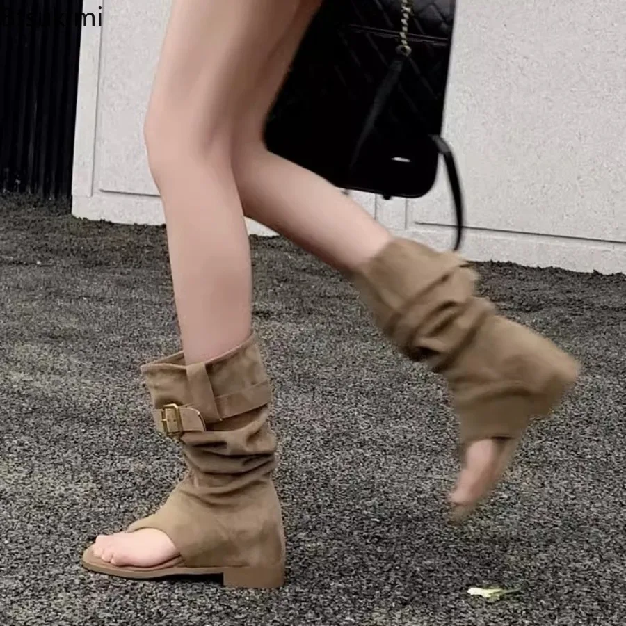 2025 Summer Women's Boots Fashion Open Toe Women Sandals Luxury Suede High Top Roman Sandal Outdoor Versatile Women Ankle Boots
2025 Summer Women's Boots Fashion Open Toe Women Sandals Luxury Suede High Top Roman Sandal Outdoor Versatile Women Ankle Boots