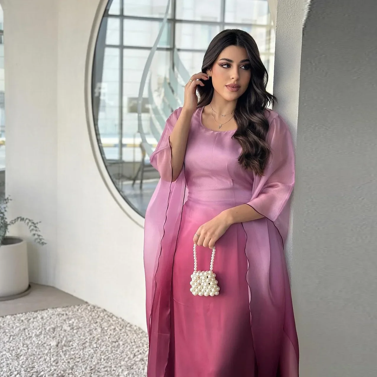 Eid Djellaba Satin Gradient Batwing Abaya Dubai Luxury 2025 Muslim Dress for Women Kaftan Islam Robe Caftan Marocain Femme Gown
Eid Djellaba Satin Gradient Batwing Abaya Dubai Luxury 2025 Muslim Dress for Women Kaftan Islam Robe Caftan Marocain Femme Gown