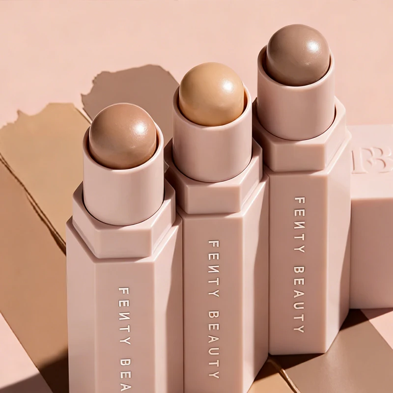 Fenty Beauty Match: Шестицветный контурный хайлайтер с двумя оттенками и мелким блеском для скульптурирования, придания объема, осветления и сияния лицу, стойкий, легко растушевывается
Fenty Beauty Match: Шестицветный контурный хайлайтер с двумя оттенками и мелким блеском для скульптурирования, придания объема, осветления и сияния лицу, стойкий, легко растушевывается