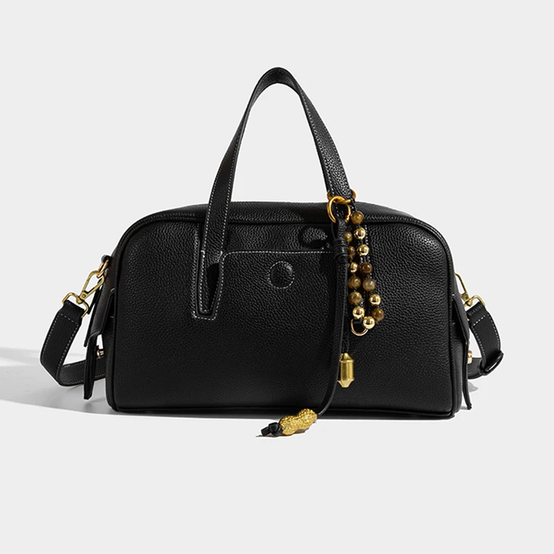 Boston Bags For Women Luxury Designer Handbag Purse 2025 New Fashion Bead Decoration Large Capacity Bowling Shoulder Crossbody
Boston Bags For Women Luxury Designer Handbag Purse 2025 New Fashion Bead Decoration Large Capacity Bowling Shoulder Crossbody