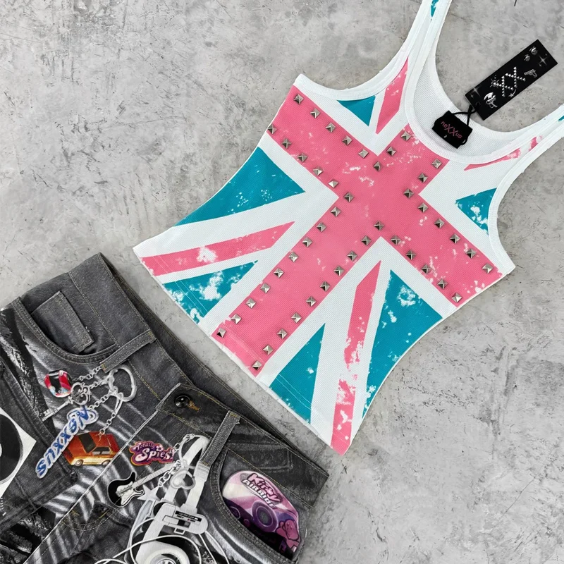 Summer aesthetic women's vest Y2K British flag nail T-shirt women's ribbed sleeveless punk rock crop top
Summer aesthetic women's vest Y2K British flag nail T-shirt women's ribbed sleeveless punk rock crop top