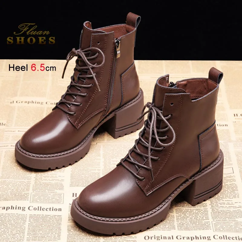 Ботильоны из натуральной кожи, женские ботильоны на толстой платформе, короткие ботинки на высоком каблуке 6,5 см, зимняя теплая обувь на шнуровке 
Ботильоны из натуральной кожи, женские ботильоны на толстой платформе, короткие ботинки на высоком каблуке 6,5 см, зимняя теплая обувь на шнуровке