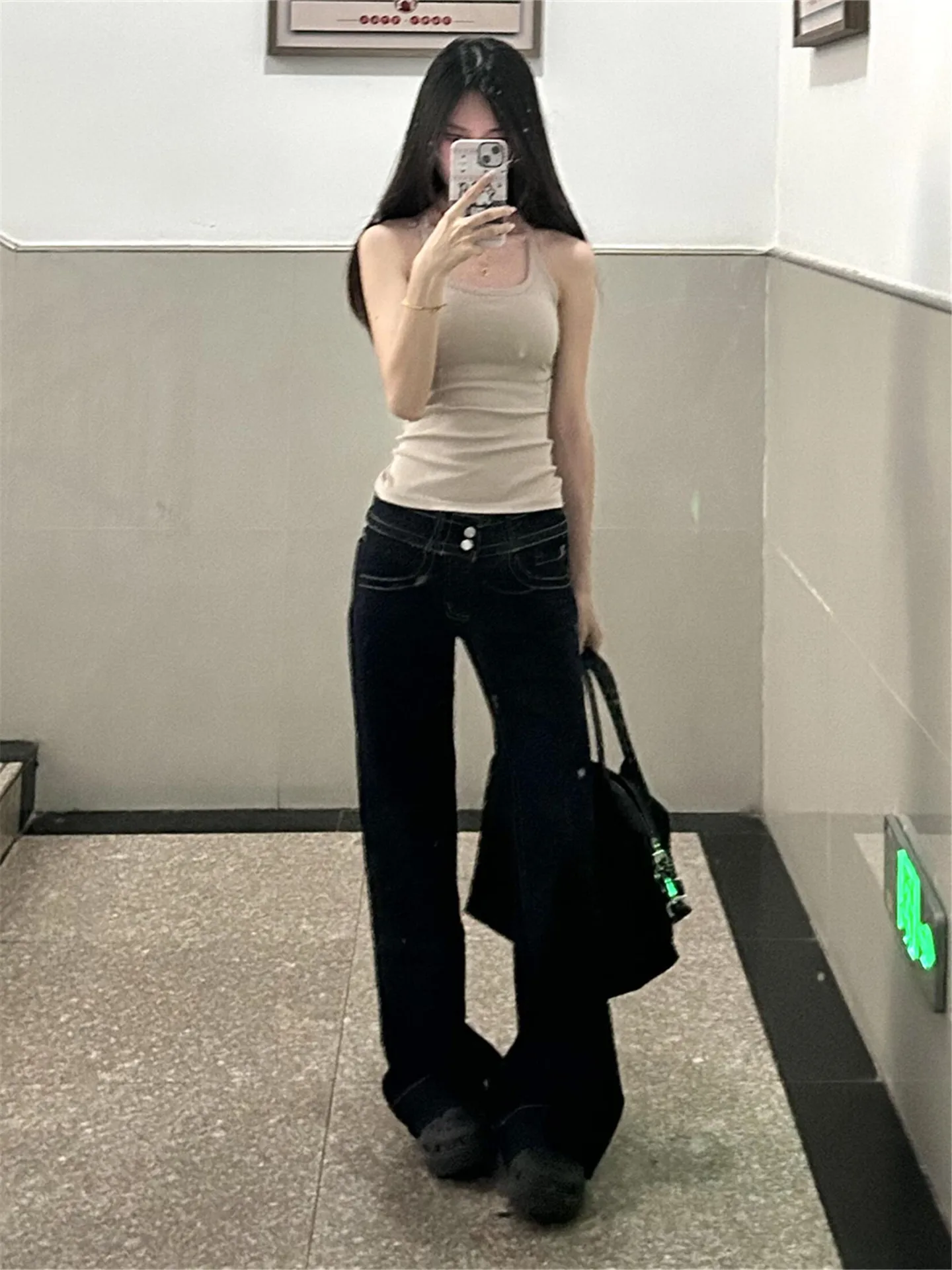 American High Street Retro Low Waist Flared Jeans Women Summer Loose Slimming Hot Pants Long Floor-Length Pants
American High Street Retro Low Waist Flared Jeans Women Summer Loose Slimming Hot Pants Long Floor-Length Pants