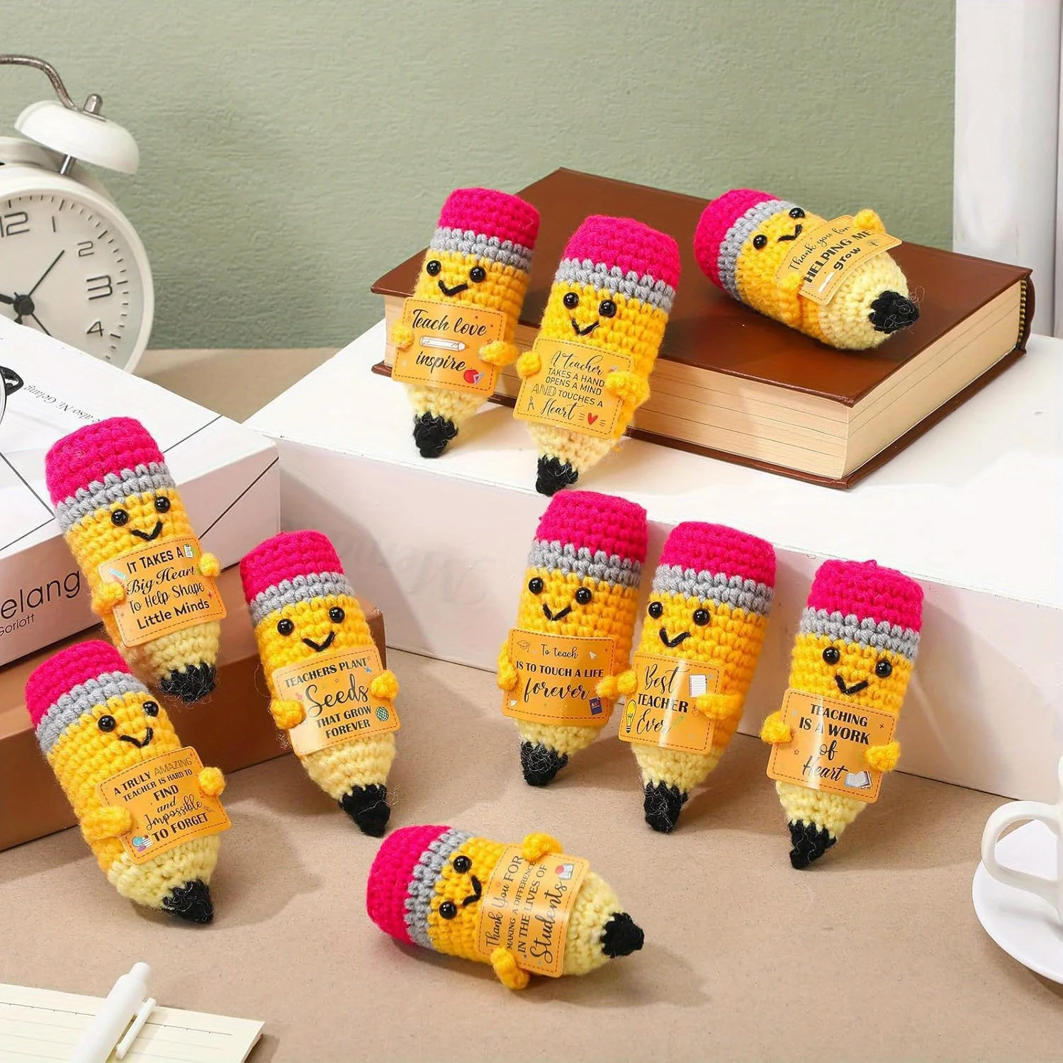 1pc Vibrant Yellow Crochet Pencil Amigurumi with "BEST TEACHER EVER" Gift Tag - Ideal for Teacher Appreciation & DIY Craft Decor
1pc Vibrant Yellow Crochet Pencil Amigurumi with "BEST TEACHER EVER" Gift Tag - Ideal for Teacher Appreciation & DIY Craft Decor