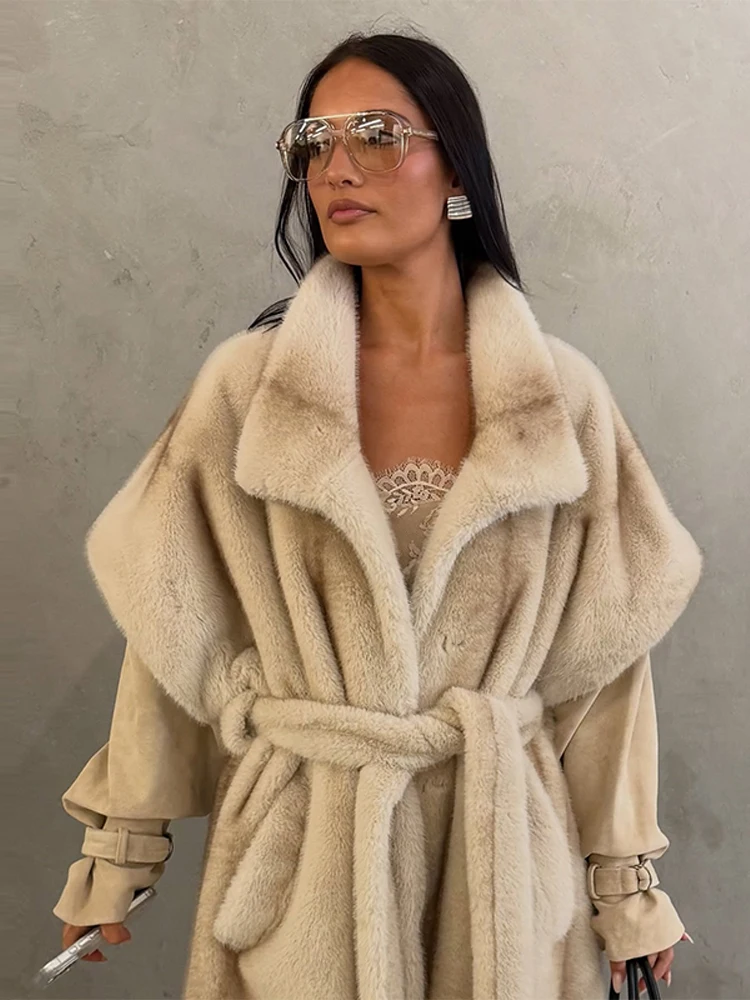 Новое модное лоскутное длинное пальто из искусственного меха, повседневное кремовое свободное пальто с лацканами и длинными рукавами на шнуровке, 2025 г., зимнее теплое уличное пальто
Новое модное лоскутное длинное пальто из искусственного меха, повседневное кремовое свободное пальто с лацканами и длинными рукавами на шнуровке, 2025 г., зимнее теплое уличное пальто