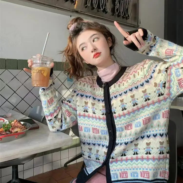 Vintage Harajuku Cartoon Print Cardigan Sweaters Women Soft Streetwear Long Sleeve Knitted Jacket American Casual Zipper Tops
Vintage Harajuku Cartoon Print Cardigan Sweaters Women Soft Streetwear Long Sleeve Knitted Jacket American Casual Zipper Tops