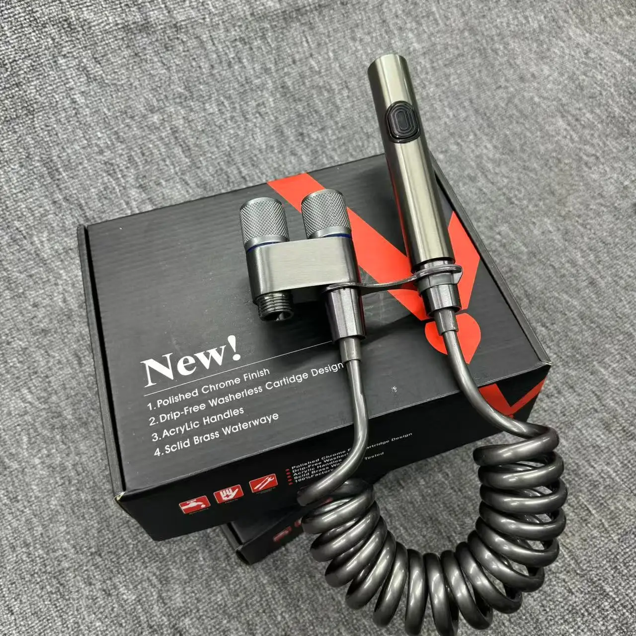 304 stainless steel toilet companion, pressurized flushing spray gun set, bidet spray head, bathroom and balcony faucet
304 stainless steel toilet companion, pressurized flushing spray gun set, bidet spray head, bathroom and balcony faucet