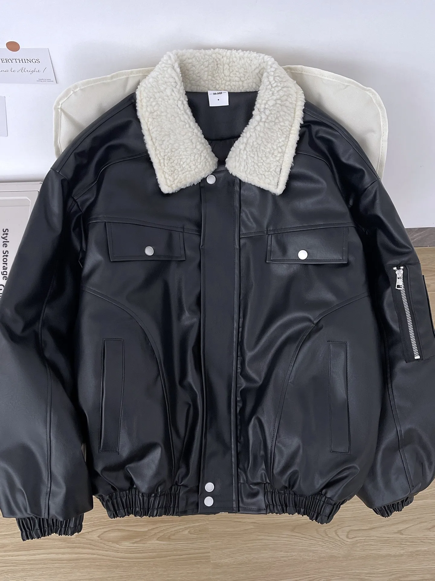 Men's Winter Thiened Leather Cotton Jaet Lamb Velvet Spor Motorcycle Vintage Sle Loose Fit Youthful Travel Ready
Men's Winter Thiened Leather Cotton Jaet Lamb Velvet Spor Motorcycle Vintage Sle Loose Fit Youthful Travel Ready