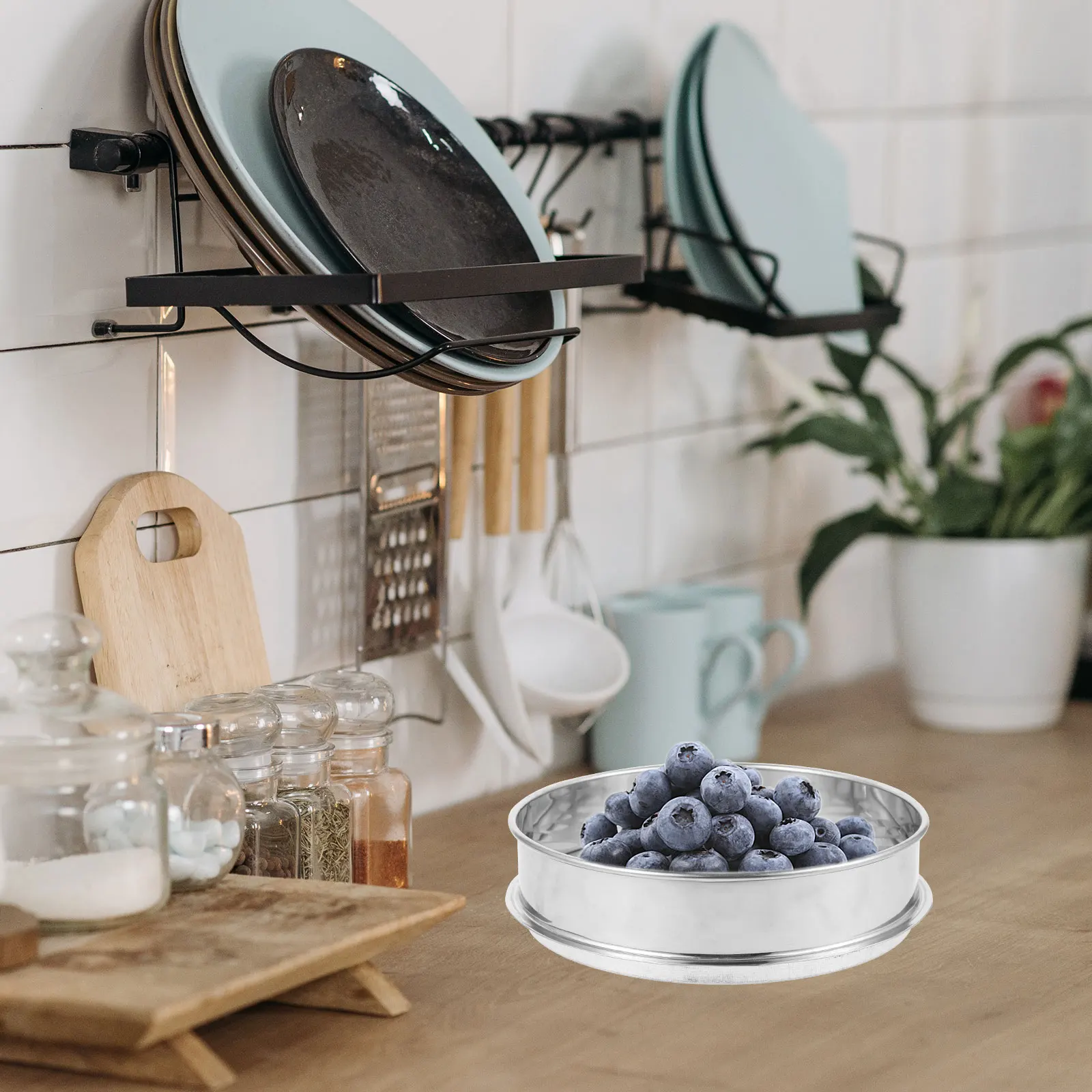 Round Hole Sieve 18mm Mesh Blueberry Sifter Stainless Steel Strainer Home Garden Soil Screen Bean Sieve Kitchen Utensil
Round Hole Sieve 18mm Mesh Blueberry Sifter Stainless Steel Strainer Home Garden Soil Screen Bean Sieve Kitchen Utensil