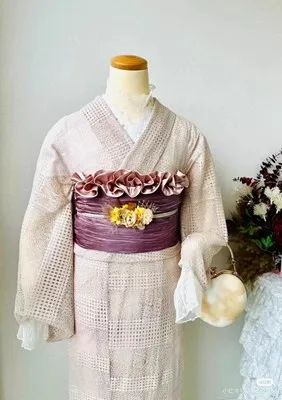 Japan's Formal Kimono, Ladies, Lace ,Small Lines,Double Layer Of Chemical Fiber Traditional,Retro Dress,Free Size
Japan's Formal Kimono, Ladies, Lace ,Small Lines,Double Layer Of Chemical Fiber Traditional,Retro Dress,Free Size