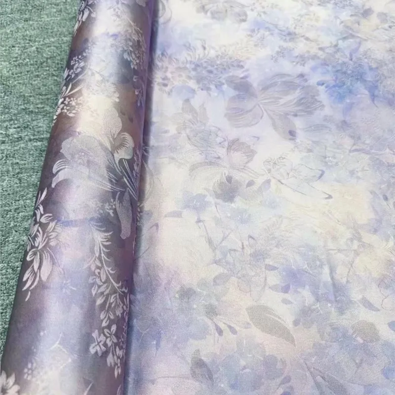 Summer new arrivals Purple double-spray jacquard fabric dress cheongsam Chinese-style top silk
Summer new arrivals Purple double-spray jacquard fabric dress cheongsam Chinese-style top silk