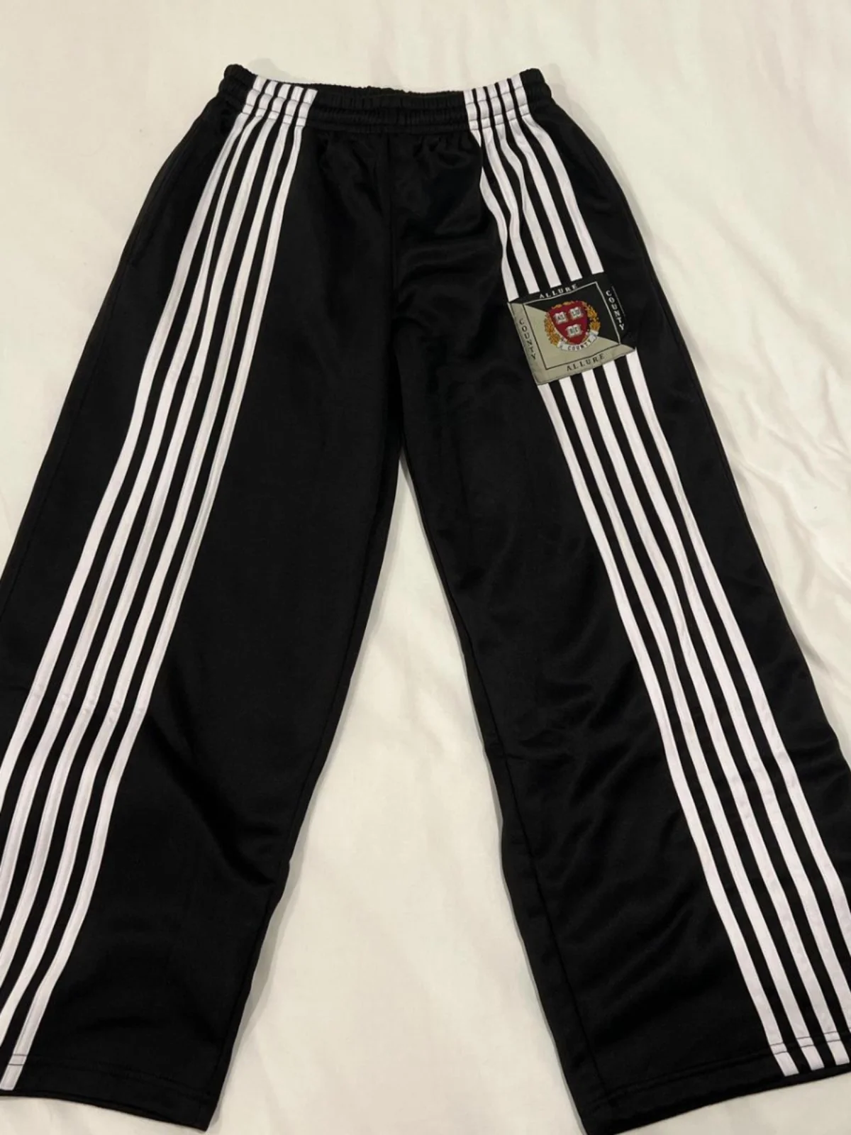 Striped Casual Pants Vintage Harajuku Y2K Wide Leg Street Sle Straight Leg Long Trousers for Young Men All Seasons Use
Striped Casual Pants Vintage Harajuku Y2K Wide Leg Street Sle Straight Leg Long Trousers for Young Men All Seasons Use