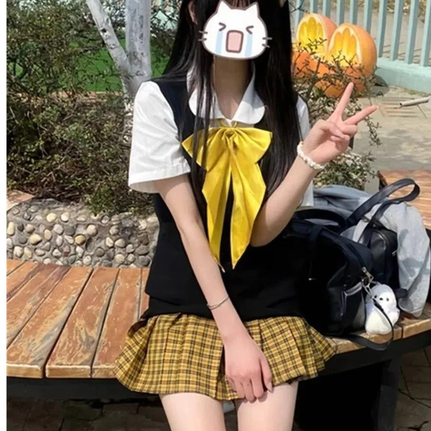 plus Size Autumn Winter Knitted Set School Uniform Japanese Style Long Sleeve Sunflower Top Bottoms College Fashion Ensemble
plus Size Autumn Winter Knitted Set School Uniform Japanese Style Long Sleeve Sunflower Top Bottoms College Fashion Ensemble