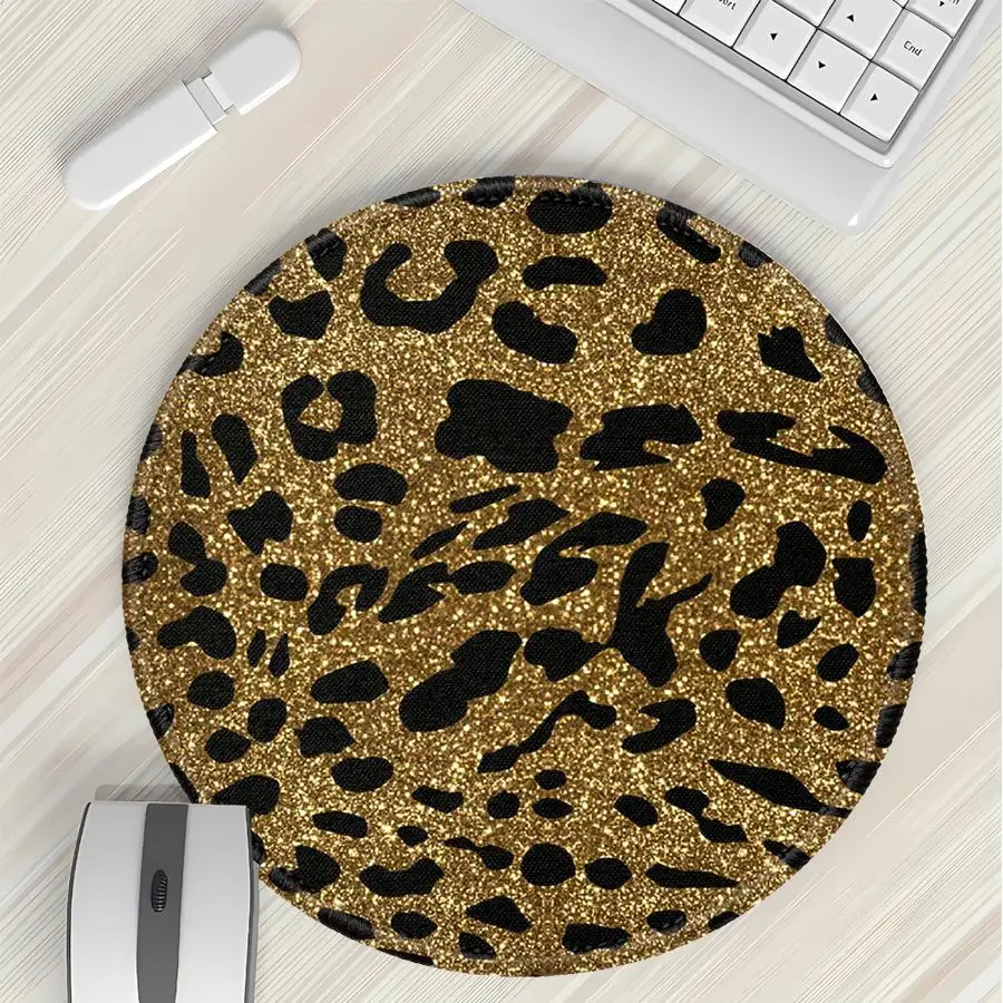 Leopard Print 1pc Mouse Pad office Pad Keyboard Mouse Pad Computer Laptop Pad Game Console Pad Desk accessories rubber
Leopard Print 1pc Mouse Pad office Pad Keyboard Mouse Pad Computer Laptop Pad Game Console Pad Desk accessories rubber