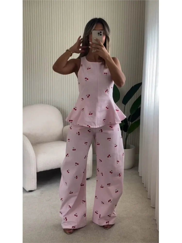 Women's Print Pants Set Two Piece Set Casual O-Neck Tops with Side Zipper Pocket Culottes 2 Piece Chic Female Outfit
Women's Print Pants Set Two Piece Set Casual O-Neck Tops with Side Zipper Pocket Culottes 2 Piece Chic Female Outfit