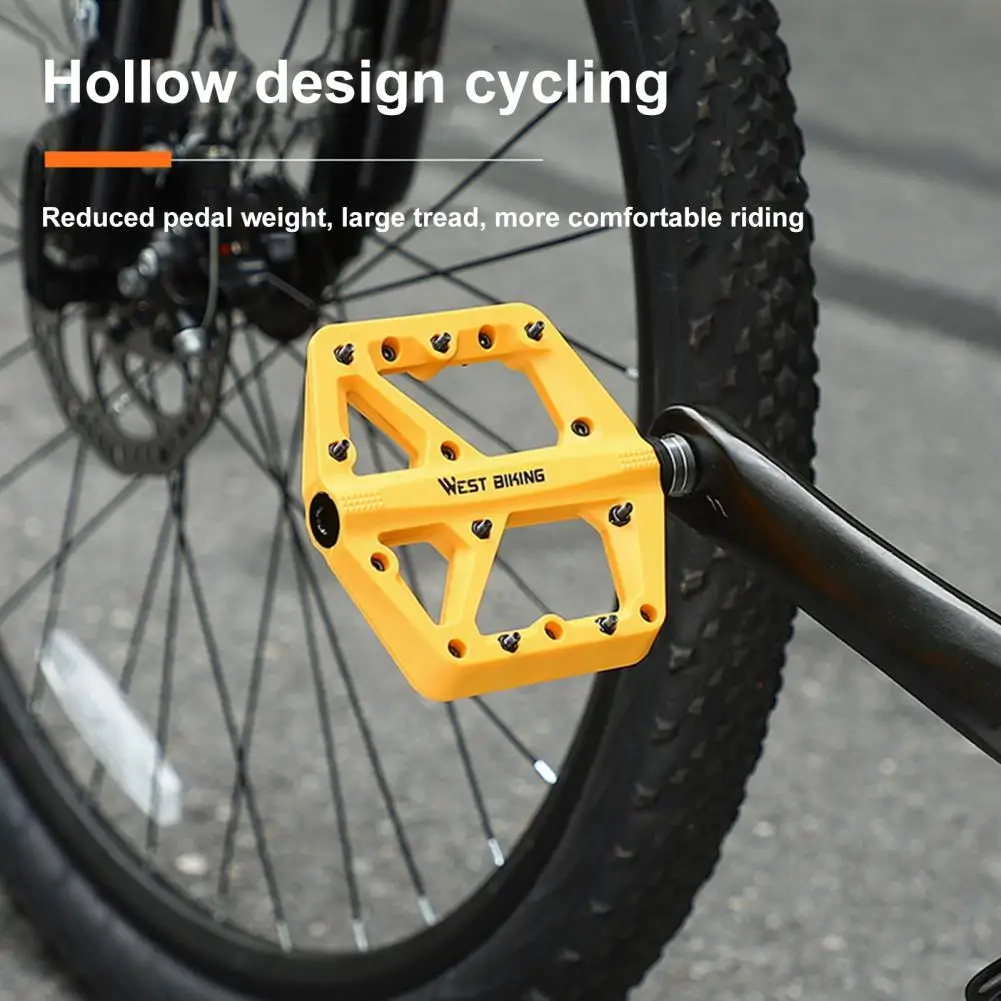 1 Pair Bike Pedals Widened Tread High Strength Wear-resistant Dust-proof Water Proof Anti-skid Nail Smooth Bearing Pedals for Cy
1 Pair Bike Pedals Widened Tread High Strength Wear-resistant Dust-proof Water Proof Anti-skid Nail Smooth Bearing Pedals for Cy