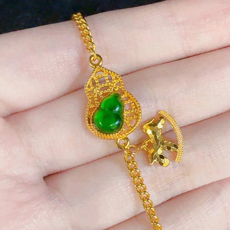 Natural Grade A Jadeite Gourd Bracelet, Inlaid with Elegant and Sophisticated Ice-Clear, Vibrant Green Jadeite Gourd
Natural Grade A Jadeite Gourd Bracelet, Inlaid with Elegant and Sophisticated Ice-Clear, Vibrant Green Jadeite Gourd