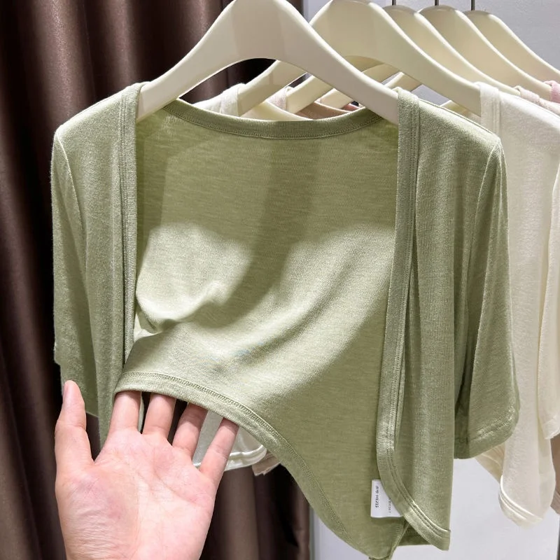plus Size Modal Lightweight Summer Sun Protection Shirt Women's Fashion Short Sleeve Open Cardigan Top Ultra Elastic Skin Clo...
plus Size Modal Lightweight Summer Sun Protection Shirt Women's Fashion Short Sleeve Open Cardigan Top Ultra Elastic Skin Clo...