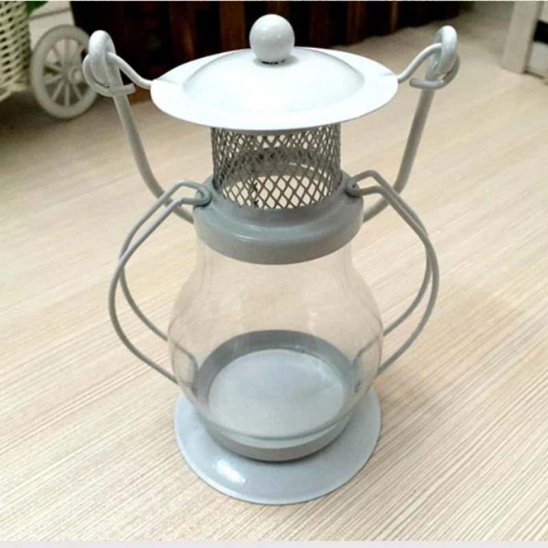 Iron Aladdin magic lamp Windproof retro kerosene lamp creative home candlestick decoration
Iron Aladdin magic lamp Windproof retro kerosene lamp creative home candlestick decoration