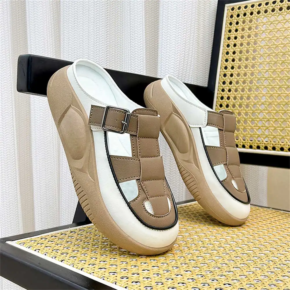 Женские дышащие кроссовки с защитой от скольжения, нескользящие тапочки для ванной, женские низкие сандалии, спортивная обувь, хит продаж
Женские дышащие кроссовки с защитой от скольжения, нескользящие тапочки для ванной, женские низкие сандалии, спортивная обувь, хит продаж