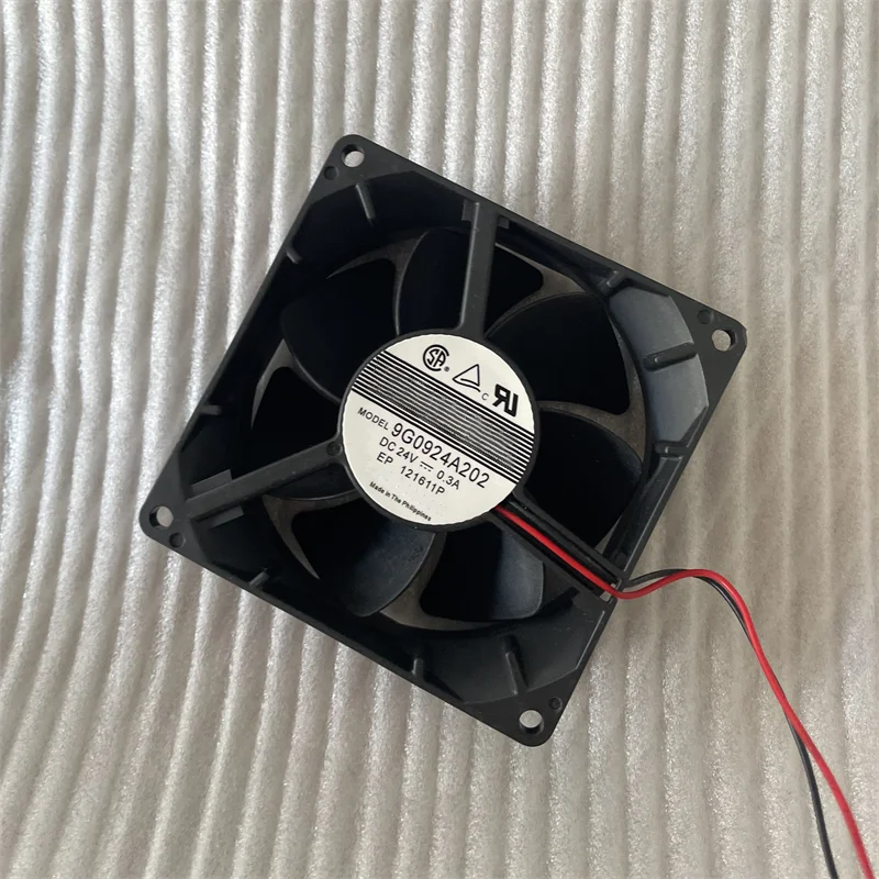 9G0924A202 DC 24V 9232 92mm Axial Fan 0.3A 4300RPM Ball Bearing Industrial Cabinet Cooling Fan
9G0924A202 DC 24V 9232 92mm Axial Fan 0.3A 4300RPM Ball Bearing Industrial Cabinet Cooling Fan