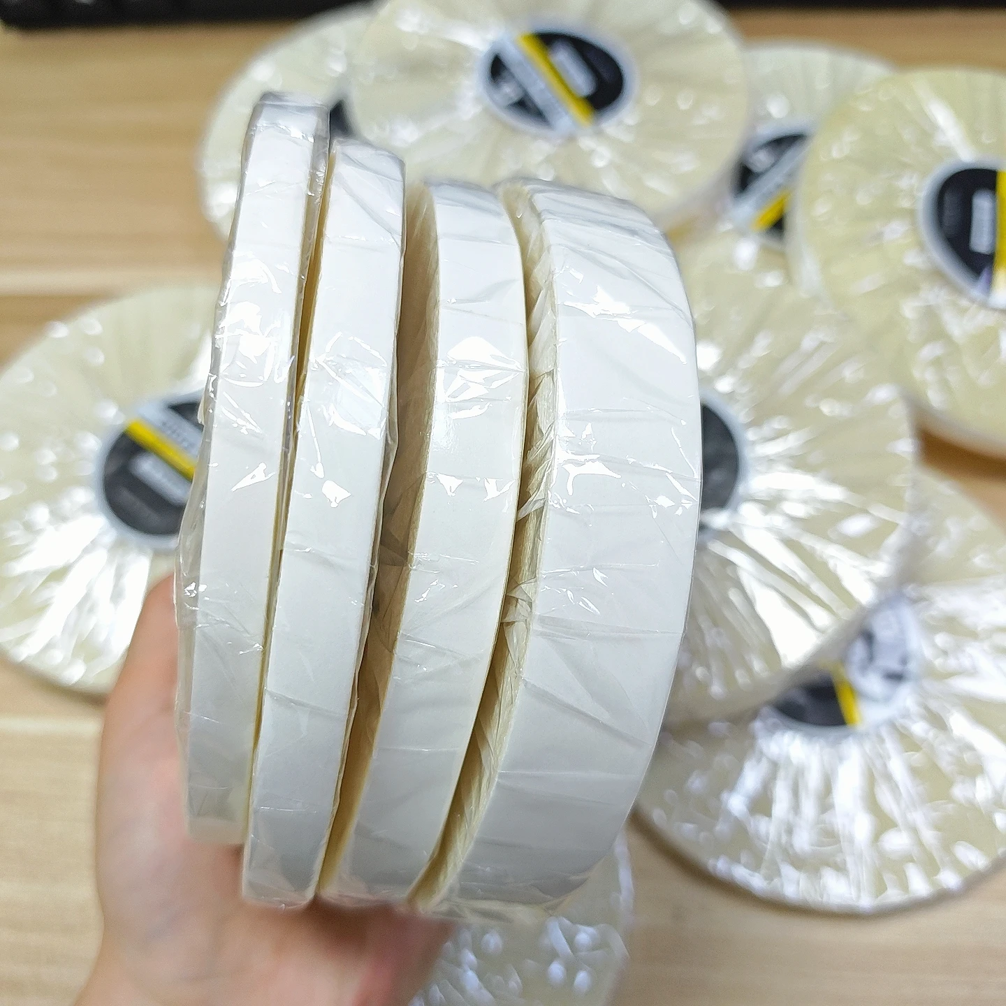 1 Roll 36 yard Walker Strong Hold Hair System Tape Double Sided Adhesive Tape for Toupee Wig Hair Extensions
1 Roll 36 yard Walker Strong Hold Hair System Tape Double Sided Adhesive Tape for Toupee Wig Hair Extensions