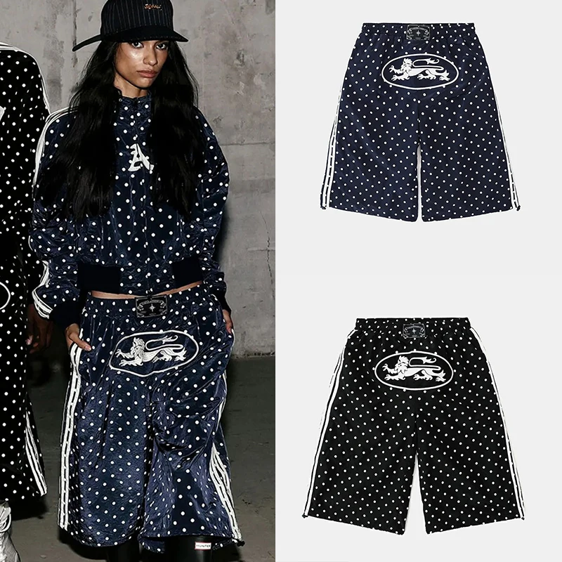 American Retro Polka Dot Sports Pants Women Loose Casual Straight Leg Long Trousers Trendy Low Waist Reflective Processing
American Retro Polka Dot Sports Pants Women Loose Casual Straight Leg Long Trousers Trendy Low Waist Reflective Processing