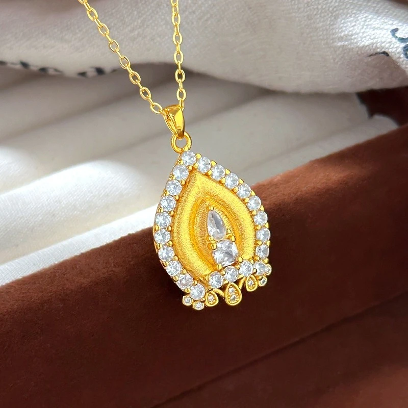 Натуральная Kt18 золотого цвета, молитвенная пагода, циркон, кулон, ожерелье для женщин, ювелирные изделия для невесты, подарки на свадьбу, день рождения
Натуральная Kt18 золотого цвета, молитвенная пагода, циркон, кулон, ожерелье для женщин, ювелирные изделия для невесты, подарки на свадьбу, день рождения