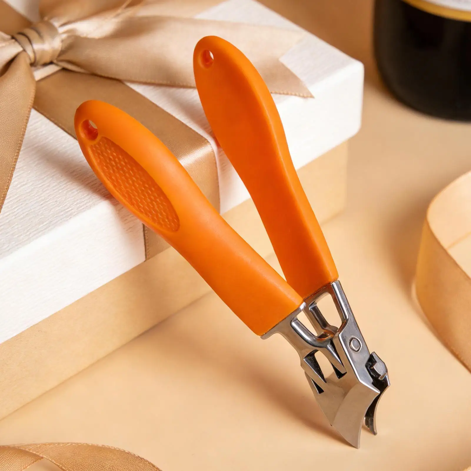 Nail Clippers Stainless Steel Fingernail Cutters Anti-Splash Slanted Nail Clippers for Children Elderly Adults Men Home Travel
Nail Clippers Stainless Steel Fingernail Cutters Anti-Splash Slanted Nail Clippers for Children Elderly Adults Men Home Travel