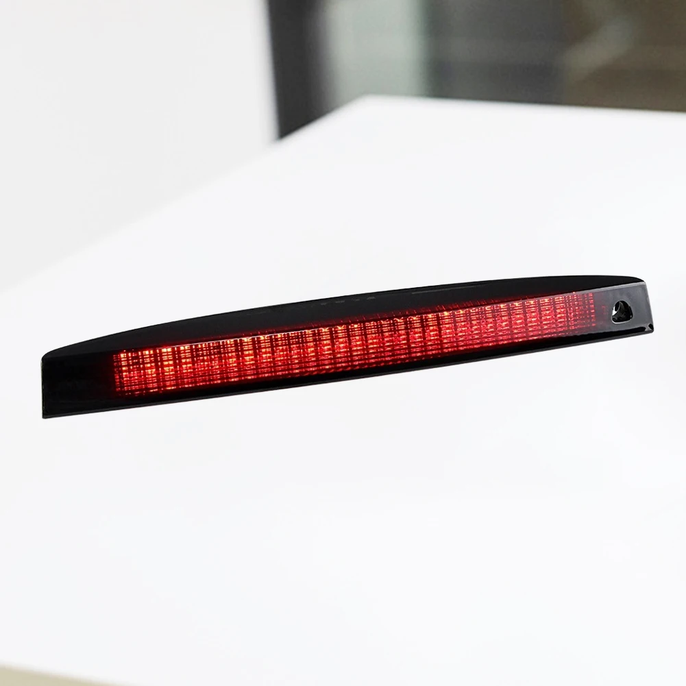 LED Third Brake Light Super Bright 12V High Mount Stop Lamp 8200175538 LED High Mount Stop Light for Renault Megane MK2 03-08
LED Third Brake Light Super Bright 12V High Mount Stop Lamp 8200175538 LED High Mount Stop Light for Renault Megane MK2 03-08