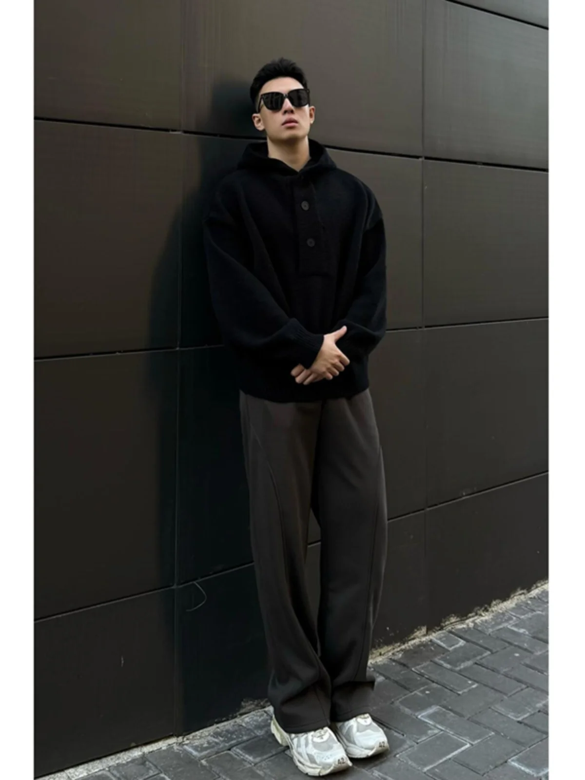 Мужской зимний повседневный свободный вязаный кардиган с капюшоном и длинными рукавами, верхняя одежда
Мужской зимний повседневный свободный вязаный кардиган с капюшоном и длинными рукавами, верхняя одежда