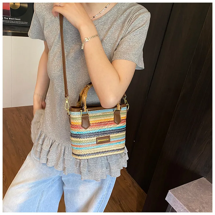 Сумки на плечо, маленькие сумки, соломенная сумка-ведро, женская новая повседневная сумка через плечо через плечо
Сумки на плечо, маленькие сумки, соломенная сумка-ведро, женская новая повседневная сумка через плечо через плечо