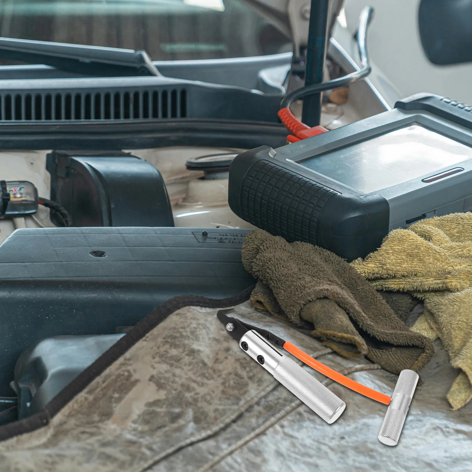 Windshield Removal Tool Professional Automotive Glass Cutout Tool for Precise Rubber Strip Cutting Without Damaging Windscreen
Windshield Removal Tool Professional Automotive Glass Cutout Tool for Precise Rubber Strip Cutting Without Damaging Windscreen