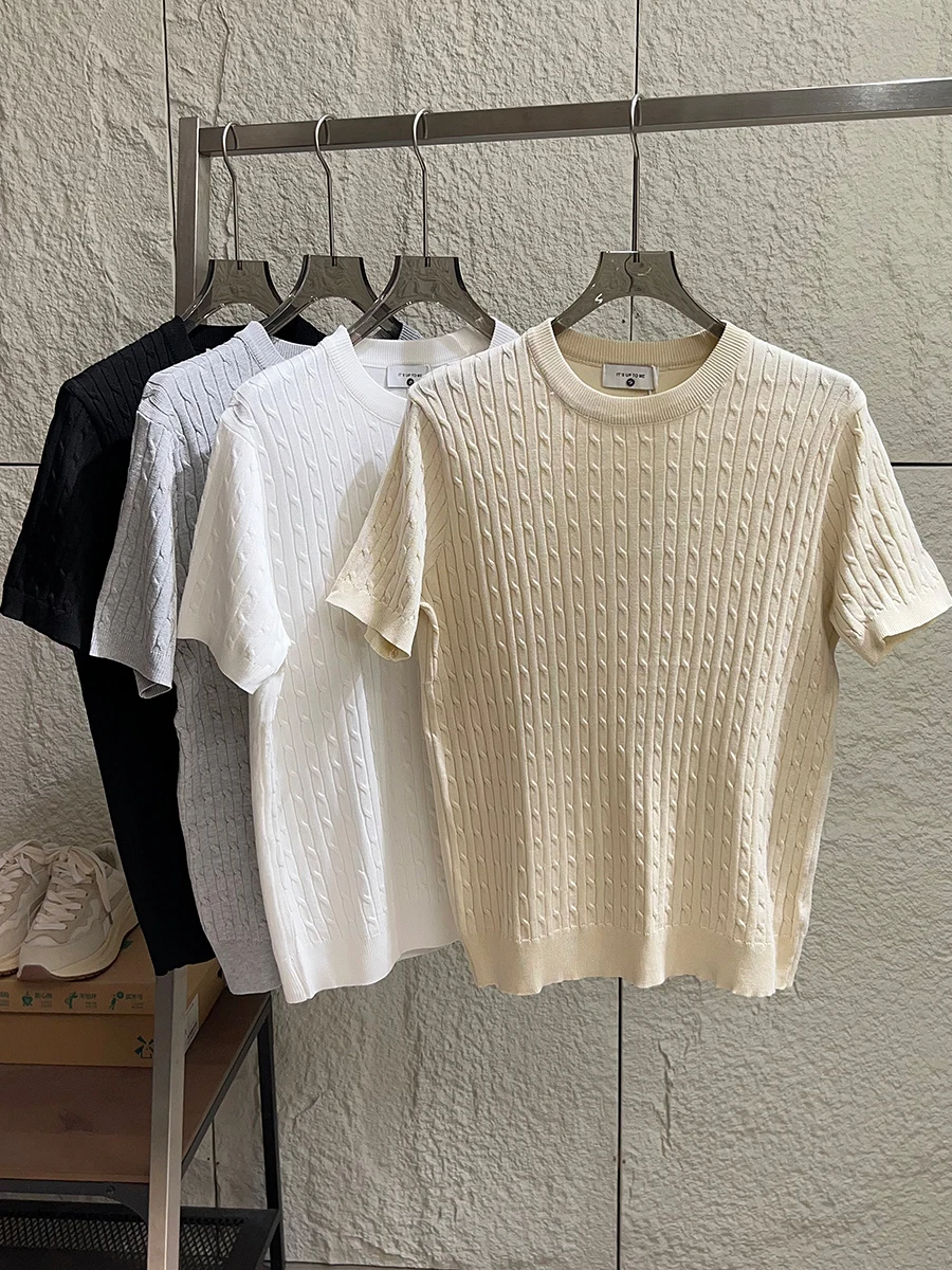 Elegant Lightweight Men's Short Sleeve T-Shirt Soft Comfortable Skin-friendly Fashionable Summer Flax Pattern Standard Fit ro...
Elegant Lightweight Men's Short Sleeve T-Shirt Soft Comfortable Skin-friendly Fashionable Summer Flax Pattern Standard Fit ro...
