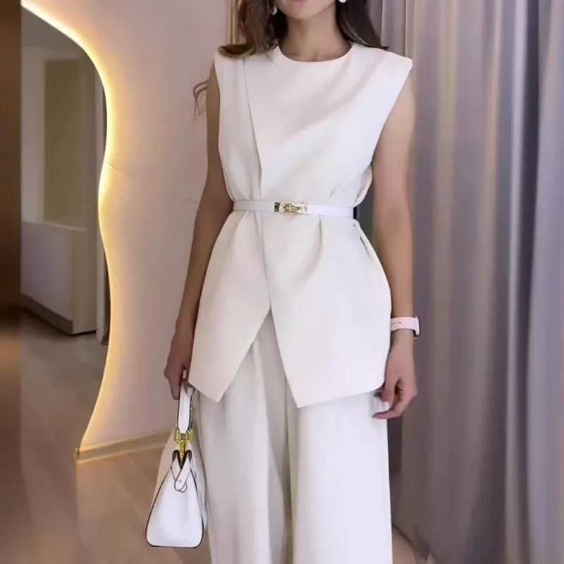 Women Summer Fashion Two Piece Sets 2025 New Round Neck Sleeveless Solid Color Tops High Waist Wide Leg Long Pants Elegant Suits
Women Summer Fashion Two Piece Sets 2025 New Round Neck Sleeveless Solid Color Tops High Waist Wide Leg Long Pants Elegant Suits