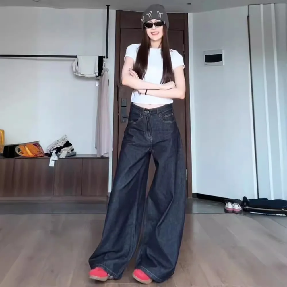 American Retro High Street Casual Wide-leg Jeans,Women's Four Seasons Fashion Casual Solid-color High-waisted Floor-length Jeans
American Retro High Street Casual Wide-leg Jeans,Women's Four Seasons Fashion Casual Solid-color High-waisted Floor-length Jeans