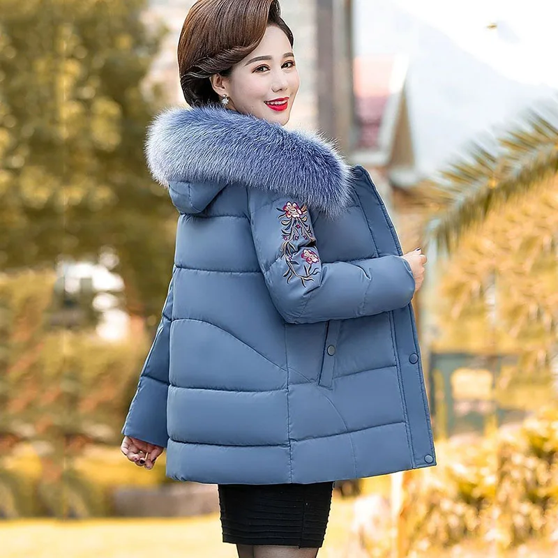 Middle-Aged And Old 2024 New Warm Hooded Down Padded Overcoat Thick Fashion Winter Women Cotton Coat Y174
Middle-Aged And Old 2024 New Warm Hooded Down Padded Overcoat Thick Fashion Winter Women Cotton Coat Y174
