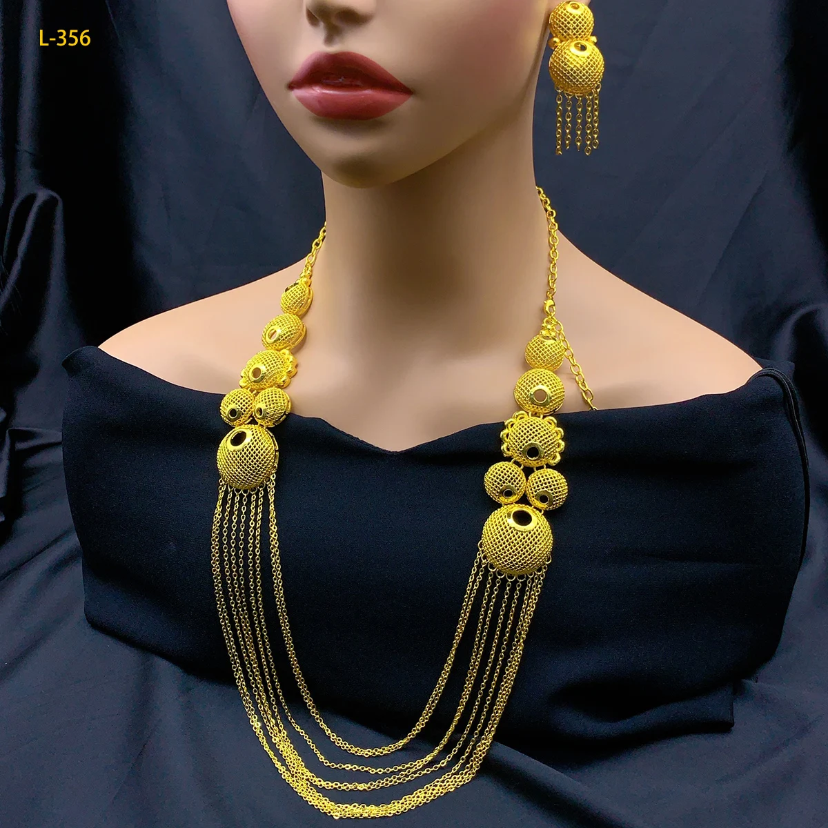 Ethiopian Tassel 24K Gold Color Long Chain Necklace And Earrings Jewelry Set For Lady Luxury Dubai Wedding Party Gifts
Ethiopian Tassel 24K Gold Color Long Chain Necklace And Earrings Jewelry Set For Lady Luxury Dubai Wedding Party Gifts