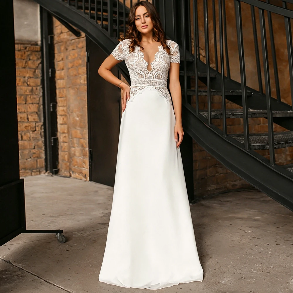 Modern Women A-line Wedding Dress with Lace Short Sleeves Customized V-Neck Zipper Back Civil Bridal Gowns Vestido De Novia
Modern Women A-line Wedding Dress with Lace Short Sleeves Customized V-Neck Zipper Back Civil Bridal Gowns Vestido De Novia