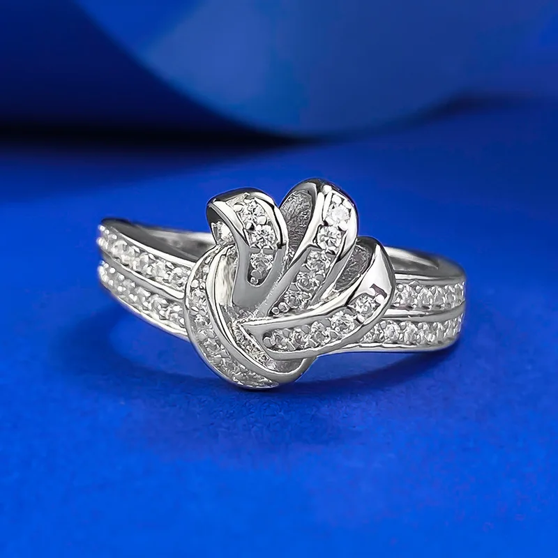 S925 Silver New European and American Style Fashion Knot Ring Ring Ring Zircon Cross border Jewelry Fashion Versatile
S925 Silver New European and American Style Fashion Knot Ring Ring Ring Zircon Cross border Jewelry Fashion Versatile