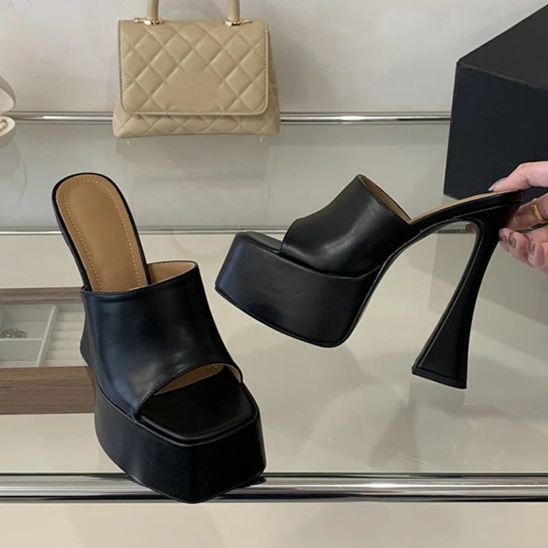 Liyke Summer Super High Heels Modern Slippers Ladies Cozy Leather Thick Bottom Square Toe Platform Sandals Women Shoes Pumps
Liyke Summer Super High Heels Modern Slippers Ladies Cozy Leather Thick Bottom Square Toe Platform Sandals Women Shoes Pumps