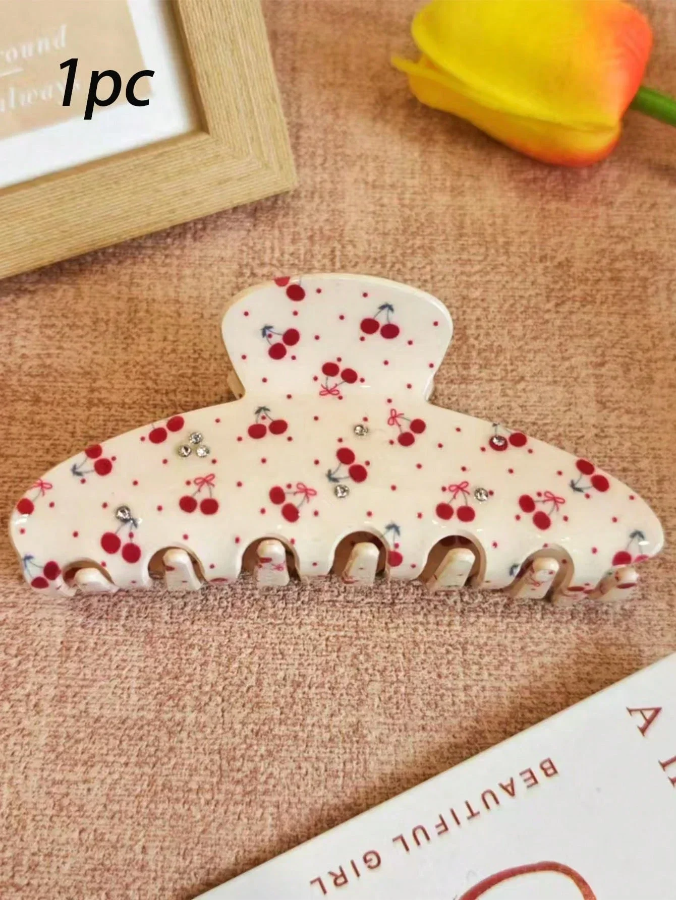 1PC Cherry Floral Rhinestone Acetate Hair Claw Clip Retro Elegant Hair Accessory For Women
1PC Cherry Floral Rhinestone Acetate Hair Claw Clip Retro Elegant Hair Accessory For Women