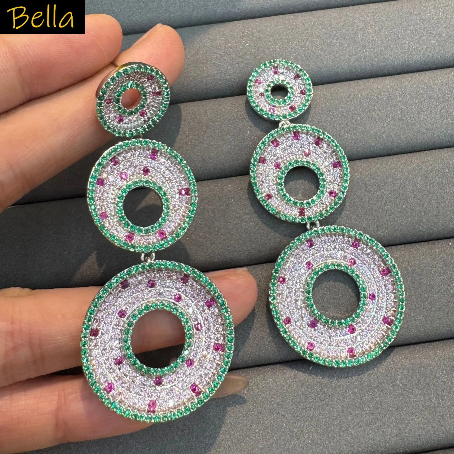 zirconia earrings women wedding dinner party luxury jewelry long large round circle pendant earrings pink green blue purple
zirconia earrings women wedding dinner party luxury jewelry long large round circle pendant earrings pink green blue purple