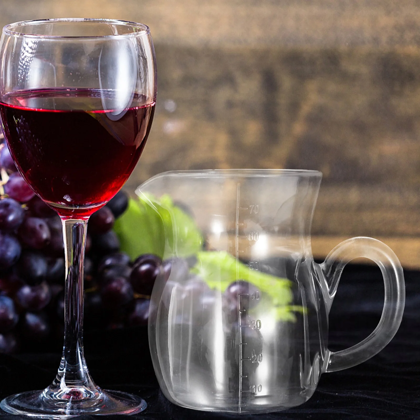 70Ml Clear Wine Pitcher with Handle Ideal for Red White Wine Spirits Home Bar Kitchen Versatile Pourer Decanter
70Ml Clear Wine Pitcher with Handle Ideal for Red White Wine Spirits Home Bar Kitchen Versatile Pourer Decanter